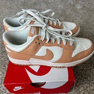 Nike Dunks